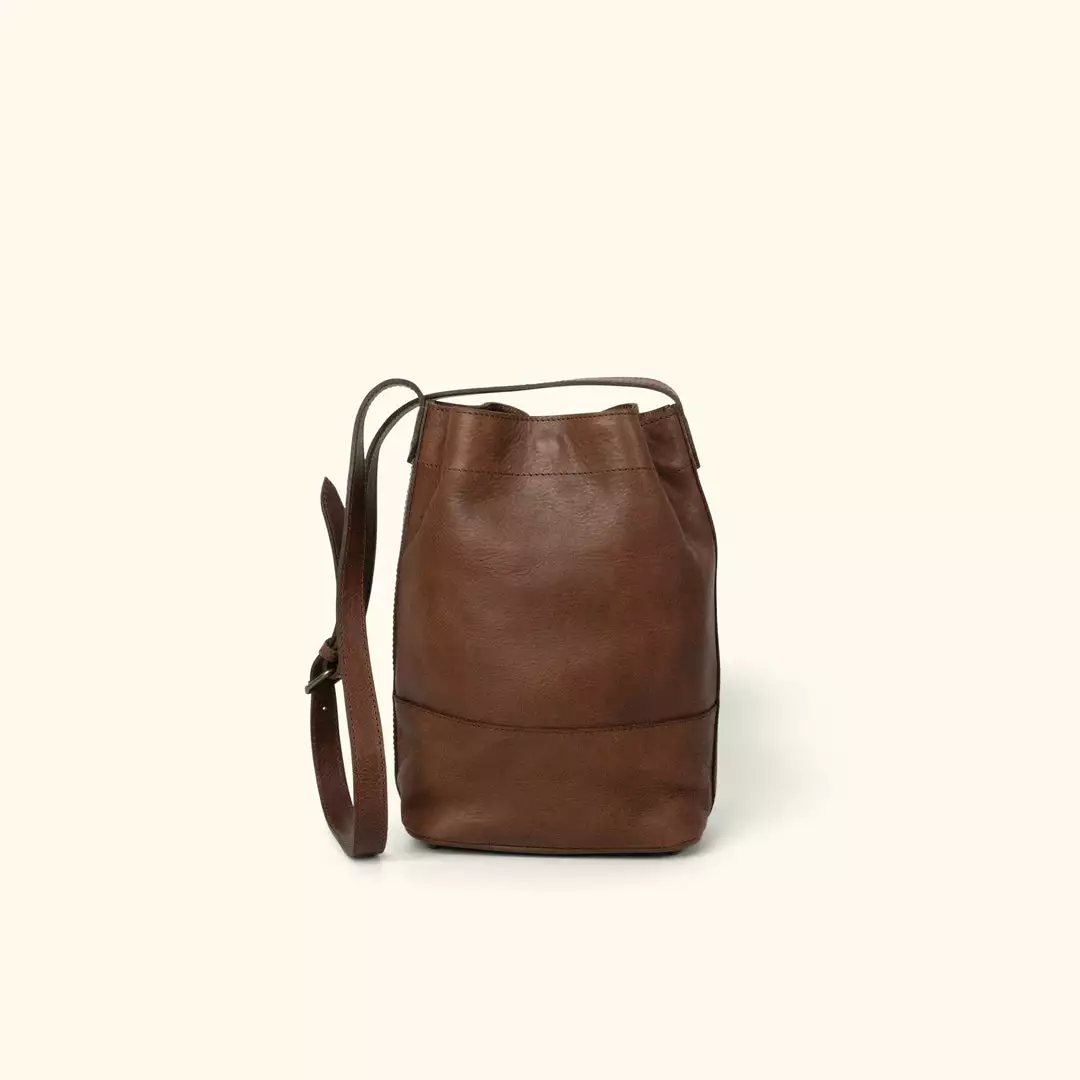 Buffalo Jackson Trading Co. Madison Leather Bucket Bag | Dark Hazelnut 6 Buffalo Jackson Trading Co. Madison Leather Bucket Bag | Dark Hazelnut
