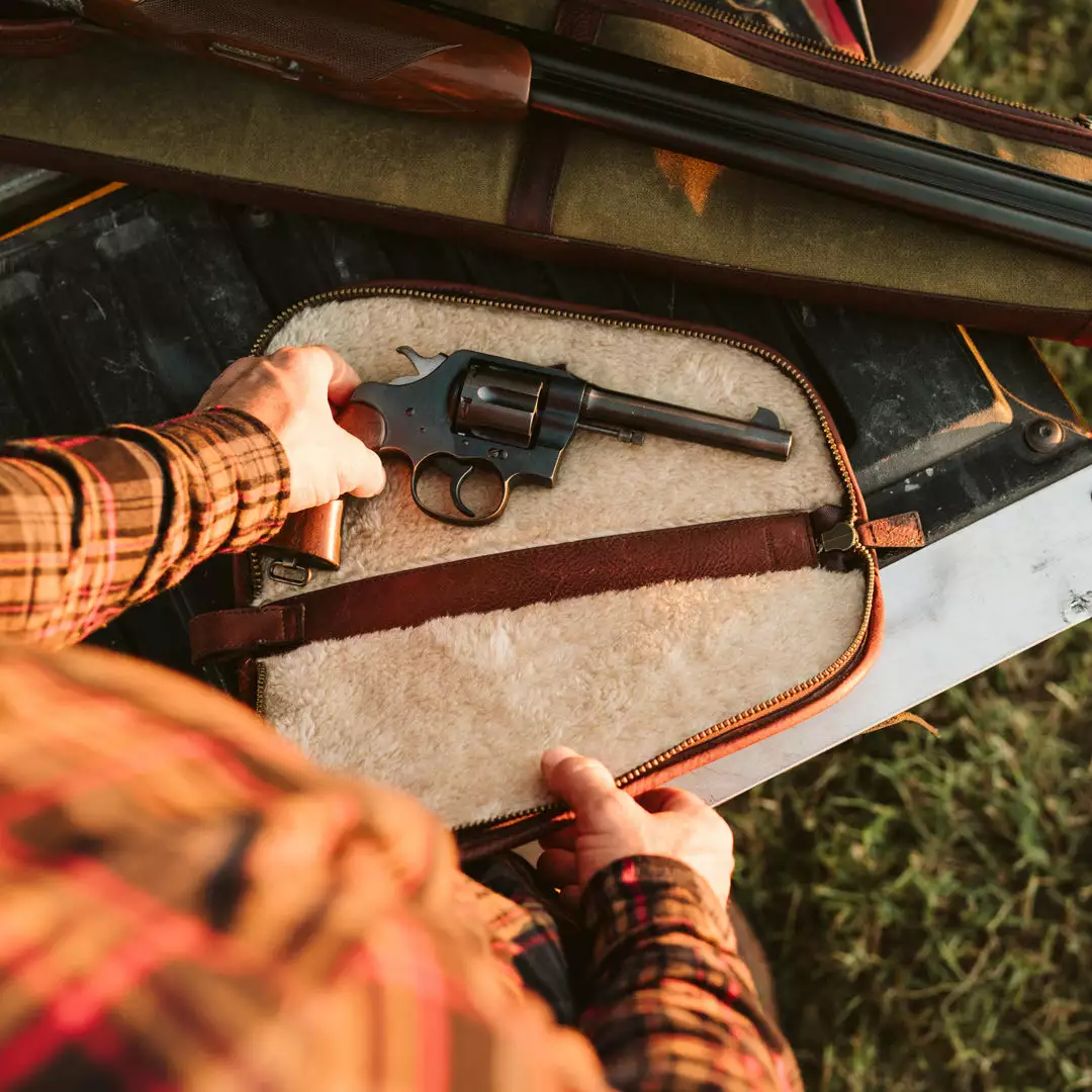 Buffalo Jackson Trading Co. Dakota Handgun & Pistol Case | Waxed Canvas 5 Buffalo Jackson Trading Co. Dakota Handgun & Pistol Case | Waxed Canvas