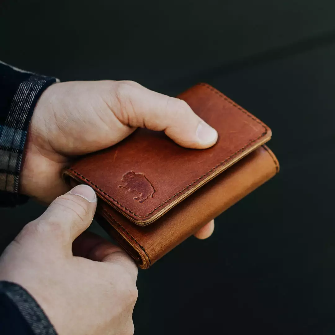 Buffalo Jackson Trading Co. Denver Leather Trifold Wallet | Autumn Brown 6 Buffalo Jackson Trading Co. Denver Leather Trifold Wallet | Autumn Brown