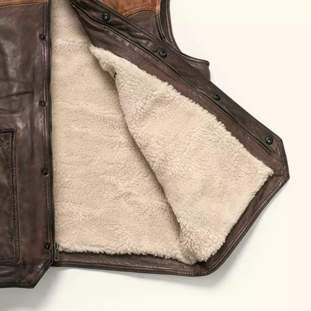 Buffalo Jackson Trading Co. Leather Jackets Jackson Leather Sherpa Vest | Tan & Brown 9 Buffalo Jackson Trading Co. Leather Jackets Jackson Leather Sherpa Vest | Tan & Brown