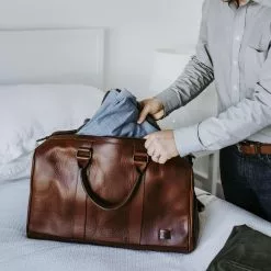 Buffalo Jackson Trading Co. Jefferson Leather Duffle | Elderwood Leather Duffle Bags
