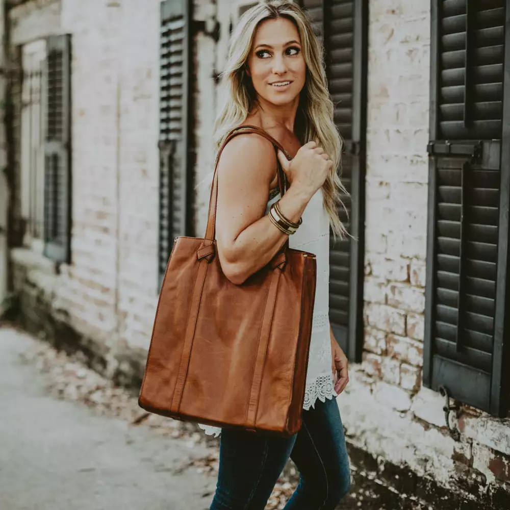 Buffalo Jackson Trading Co. Chelsea Leather Tote Bag | Honey Brown 11 Buffalo Jackson Trading Co. Chelsea Leather Tote Bag | Honey Brown