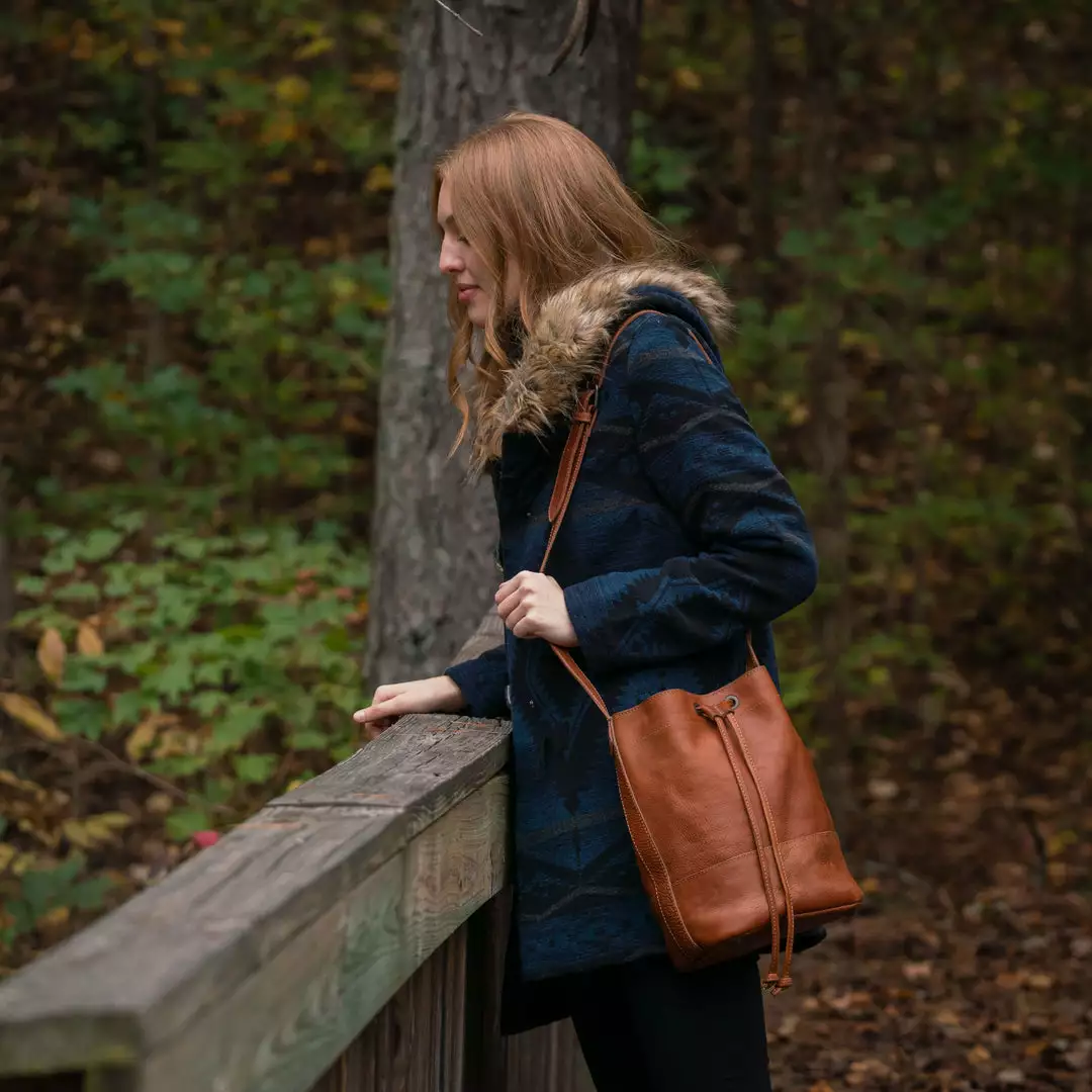 Buffalo Jackson Trading Co. Madison Leather Bucket Bag | Saddle Tan 11 Buffalo Jackson Trading Co. Madison Leather Bucket Bag | Saddle Tan