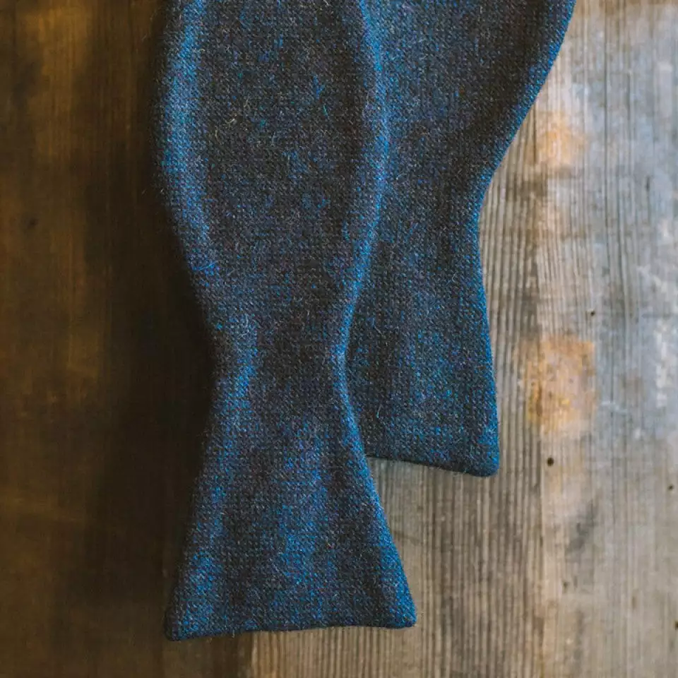 Buffalo Jackson Trading Co. Classic Solid Wool Bow Tie | Charcoal Accessories 4 Buffalo Jackson Trading Co. Classic Solid Wool Bow Tie | Charcoal Accessories