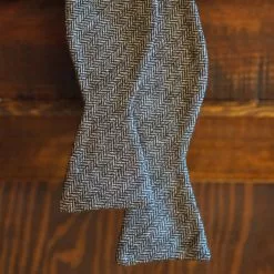 Buffalo Jackson Trading Co. Herringbone Wool Bow Tie | Brown Apparel 7 Buffalo Jackson Trading Co. Herringbone Wool Bow Tie | Brown Apparel