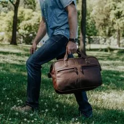 Buffalo Jackson Trading Co. Walker Leather Pilot Bag | Vintage Oak