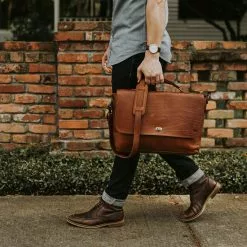 Buffalo Jackson Trading Co. Denver Leather Laptop Messenger Bag | Autumn Brown