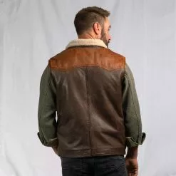 Buffalo Jackson Trading Co. Leather Jackets Jackson Leather Sherpa Vest | Tan & Brown 24 Buffalo Jackson Trading Co. Leather Jackets Jackson Leather Sherpa Vest | Tan & Brown