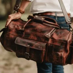 Buffalo Jackson Trading Co. Roosevelt Buffalo Leather Duffle Bag | Dark Oak 19 Buffalo Jackson Trading Co. Roosevelt Buffalo Leather Duffle Bag | Dark Oak