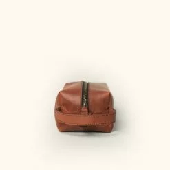 Buffalo Jackson Trading Co. Roosevelt Buffalo Leather Dopp Kit | Amber Brown Dopp Kits & Toiletry Kits