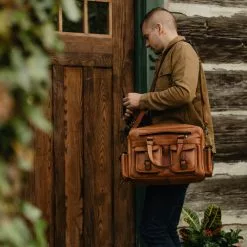 Buffalo Jackson Trading Co. Roosevelt Buffalo Leather Pilot Bag | Amber Brown 15 Buffalo Jackson Trading Co. Roosevelt Buffalo Leather Pilot Bag | Amber Brown