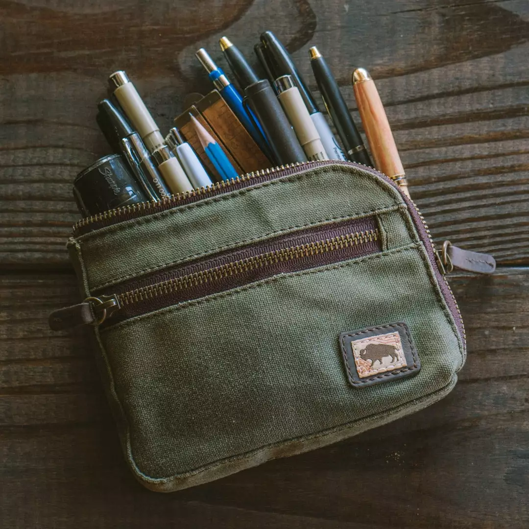 Buffalo Jackson Trading Co. Tech & Organization Denver Waxed Canvas Zipper Gear Pouch - Small | Green 6 Buffalo Jackson Trading Co. Tech & Organization Denver Waxed Canvas Zipper Gear Pouch - Small | Green