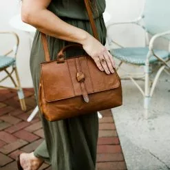 Buffalo Jackson Trading Co. Chelsea Leather Crossbody Handbag | Honey Brown