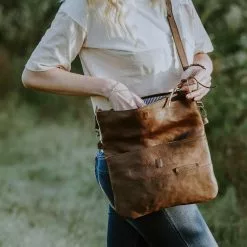Buffalo Jackson Trading Co. Madison Leather Crossbody Foldover Clutch | Dark Hazelnut 20 Buffalo Jackson Trading Co. Madison Leather Crossbody Foldover Clutch | Dark Hazelnut