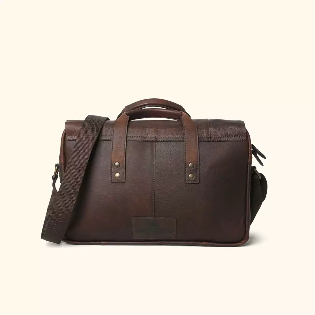Buffalo Jackson Trading Co. Walker Leather Briefcase Bag | Vintage Oak Leather Briefcases 6 Buffalo Jackson Trading Co. Walker Leather Briefcase Bag | Vintage Oak Leather Briefcases