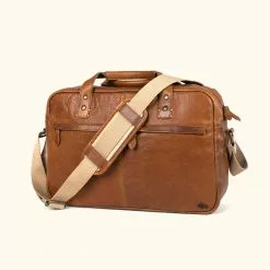 Buffalo Jackson Trading Co. Walker Leather Pilot Bag | Rustic Tan