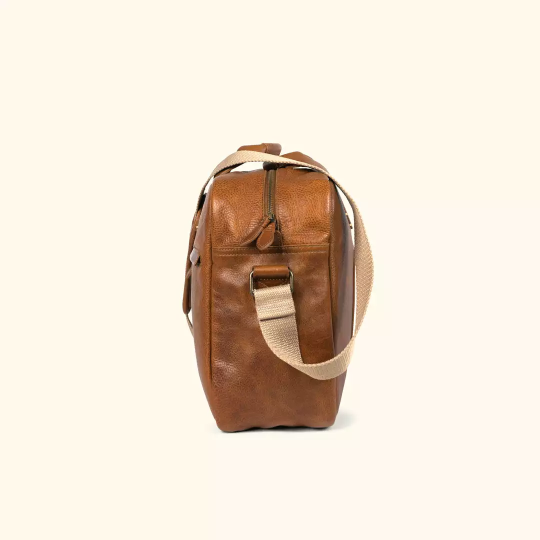 Buffalo Jackson Trading Co. Walker Leather Pilot Bag | Rustic Tan 5 Buffalo Jackson Trading Co. Walker Leather Pilot Bag | Rustic Tan