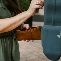 Buffalo Jackson Trading Co. Chelsea Leather Wallet | Honey Brown 17 Buffalo Jackson Trading Co. Chelsea Leather Wallet | Honey Brown