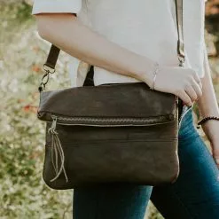 Buffalo Jackson Trading Co. Madison Leather Crossbody Foldover Clutch | Dark Hazelnut 18 Buffalo Jackson Trading Co. Madison Leather Crossbody Foldover Clutch | Dark Hazelnut