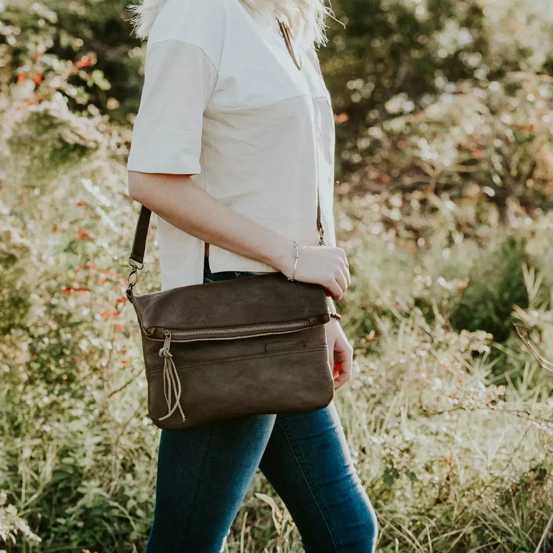 Buffalo Jackson Trading Co. Madison Leather Crossbody Foldover Clutch | Dark Hazelnut 8 Buffalo Jackson Trading Co. Madison Leather Crossbody Foldover Clutch | Dark Hazelnut